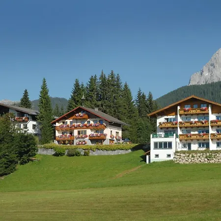 아파트호텔 Sunrise 람자우 암 다흐스타인